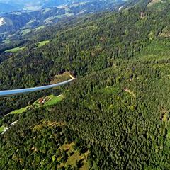 Flugwegposition um 11:40:44: Aufgenommen in der Nähe von Gemeinde Stattegg, Österreich in 1051 Meter